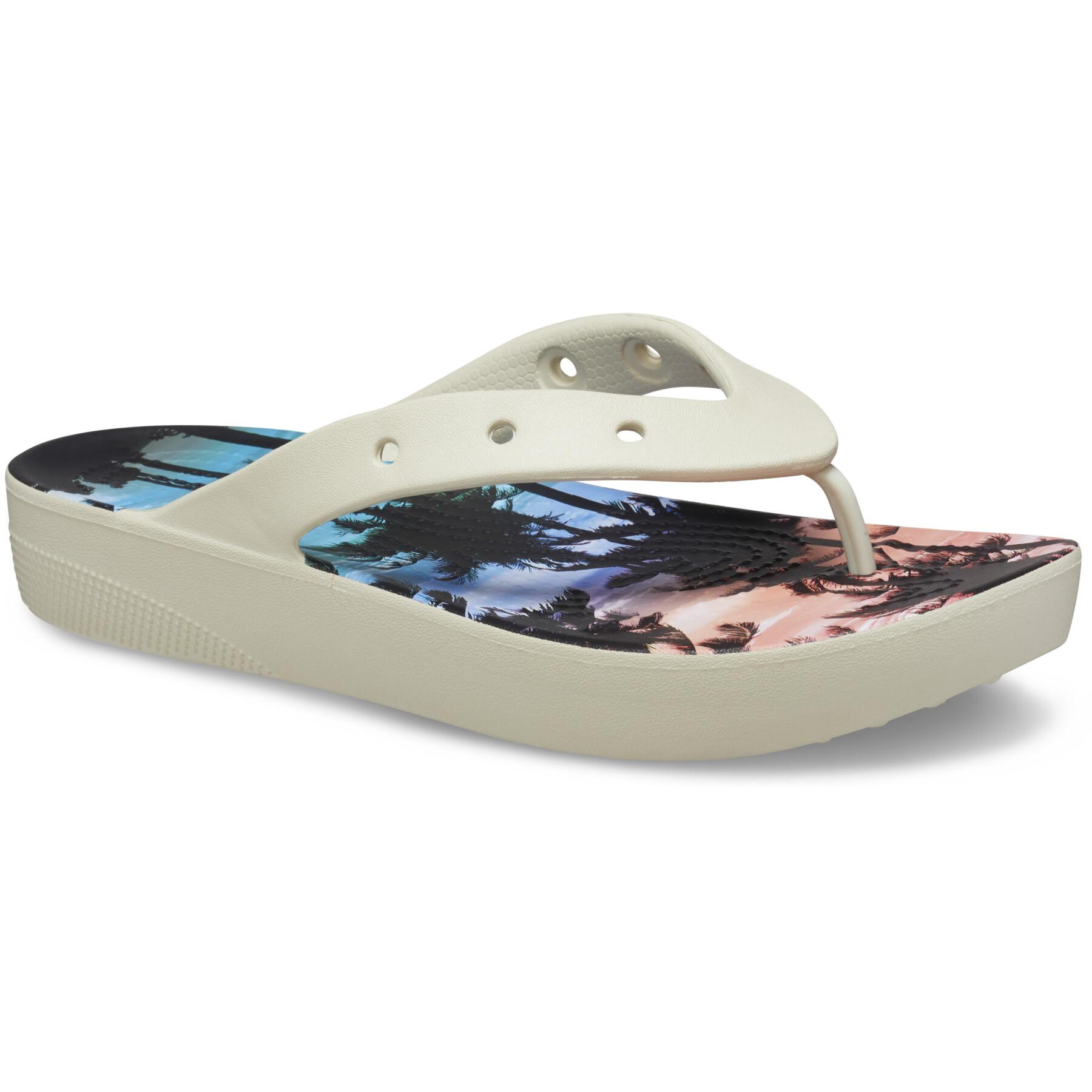 Women's flip-flops Crocs ClassicPlatformRetroResort