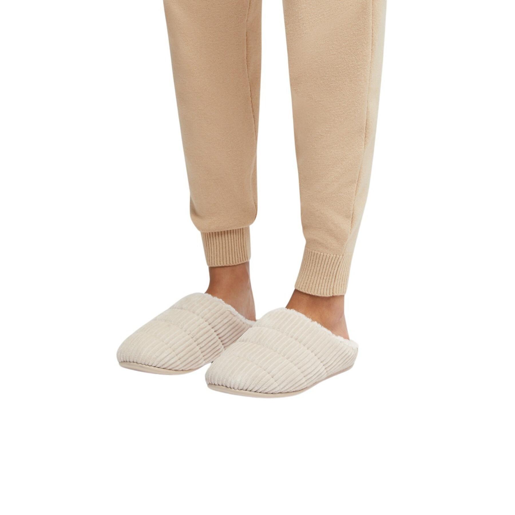 Women's velvet slippers FitFlop Chrissie