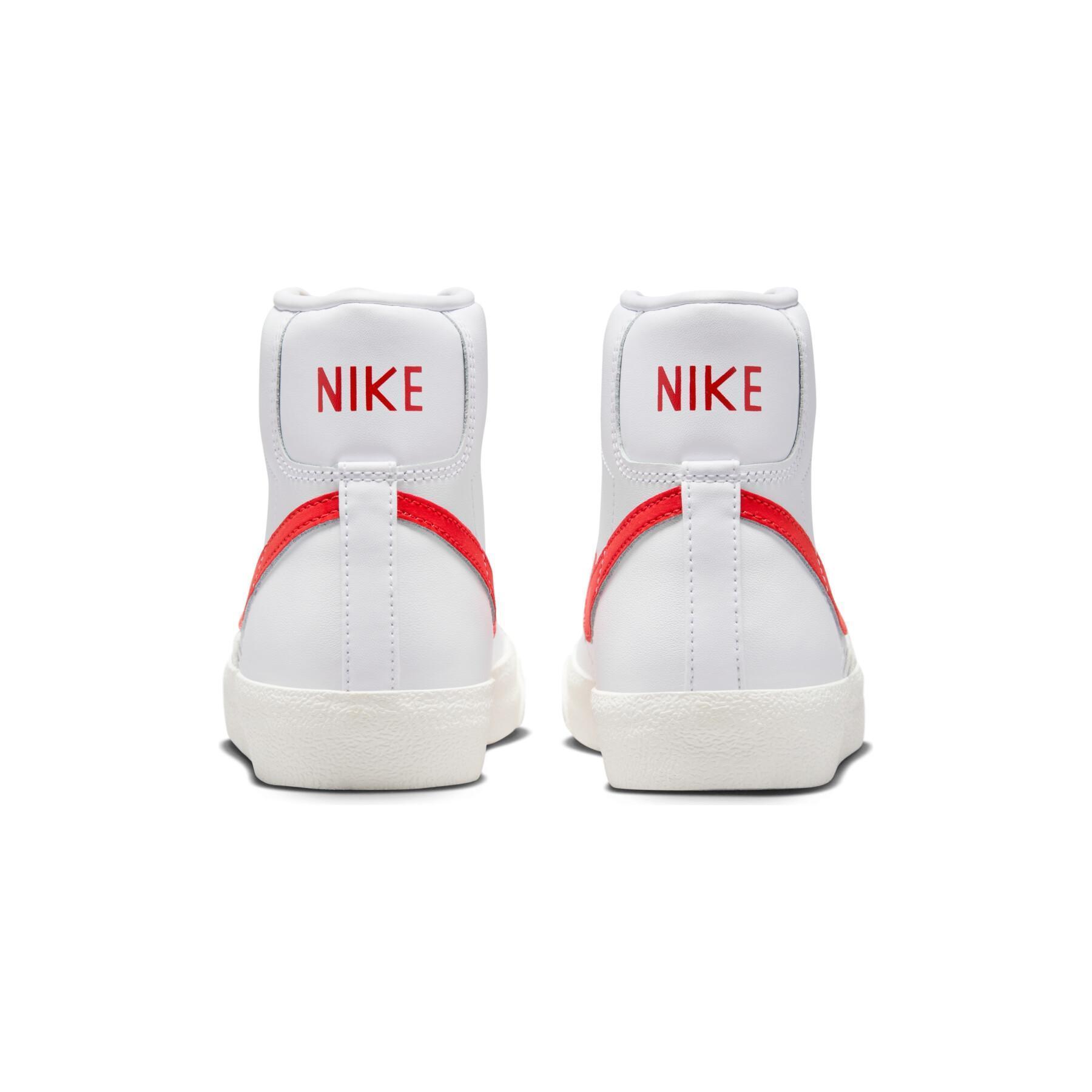 Women's sneakers Nike Blazer Mid '77