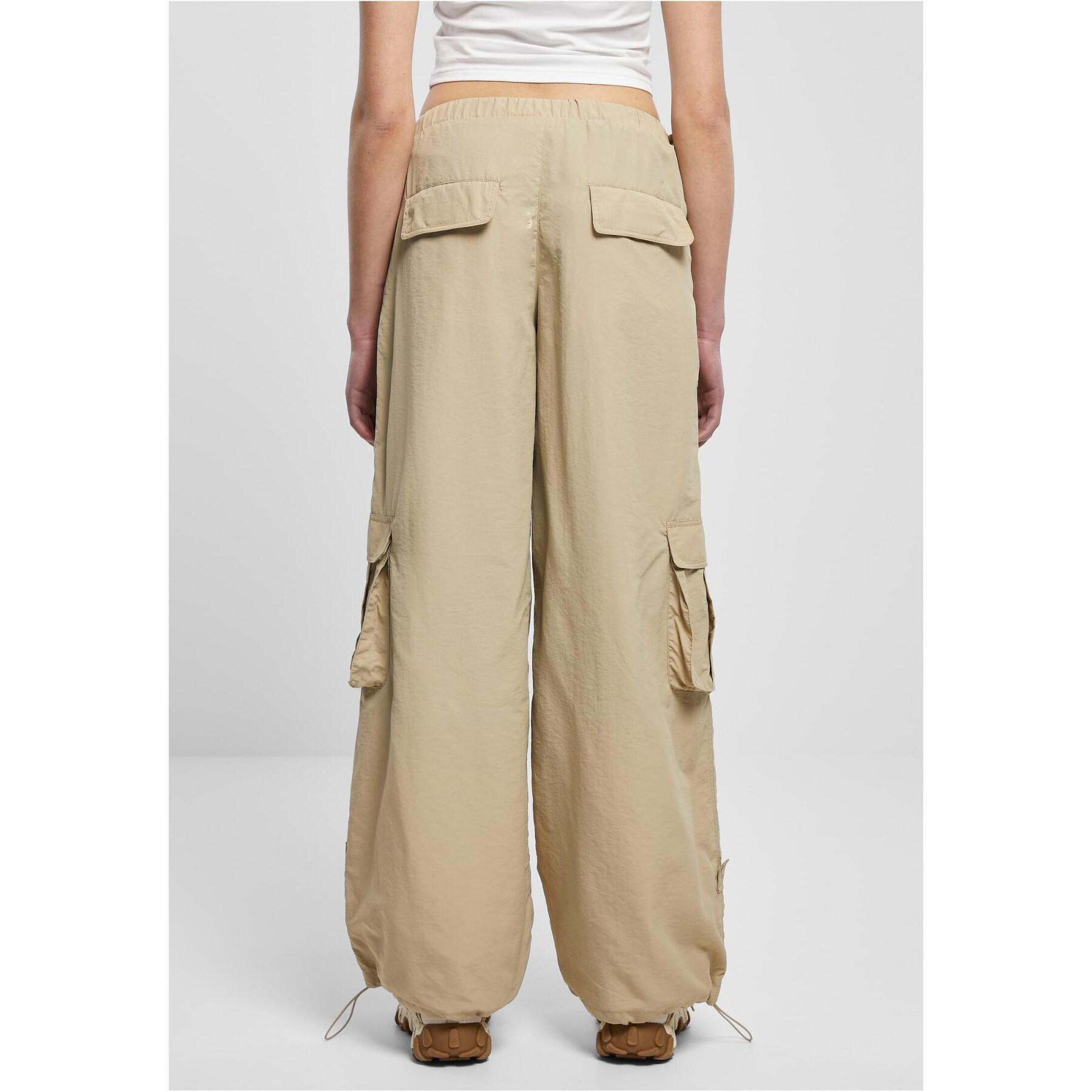 Pants cargo nylon large froissé femme Urban Classics