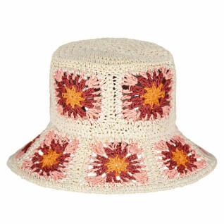 Woman hat Barts Candyflower